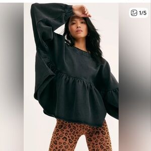Free People Peplum Sweatshirt size XS